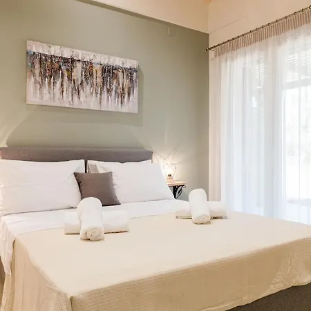 Quattro Favole Suites Apartment *