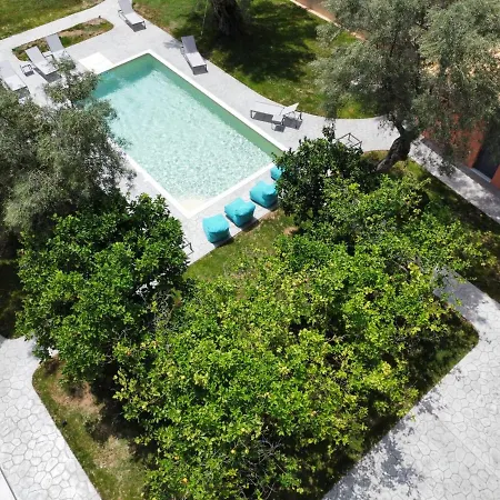 Quattro Favole Suites Apartment *